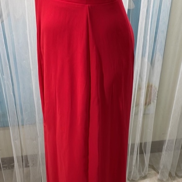 Elise Ryan Red Sleeveless Laced Sheer Maxi Occasion Dress - Picture 9 of 12